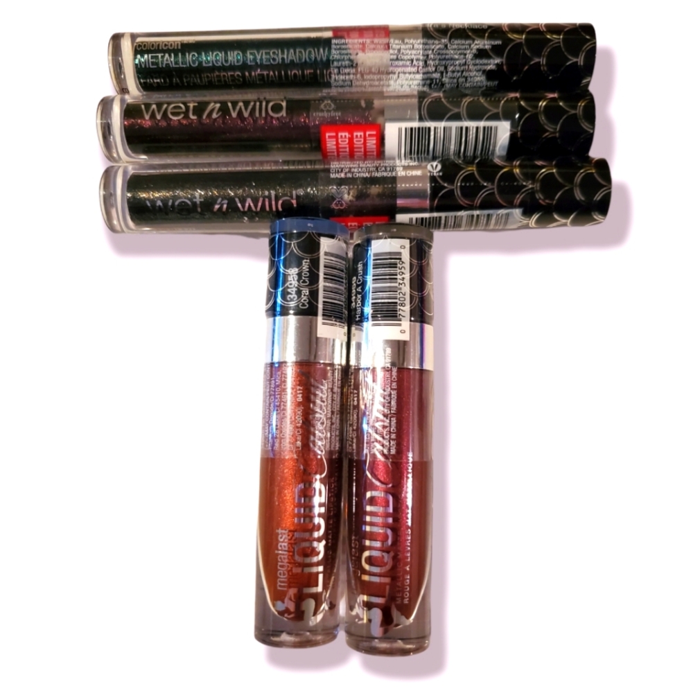 Wet N Wild limited edition Midnight Mermaid liquid eyeshadow and lipstick